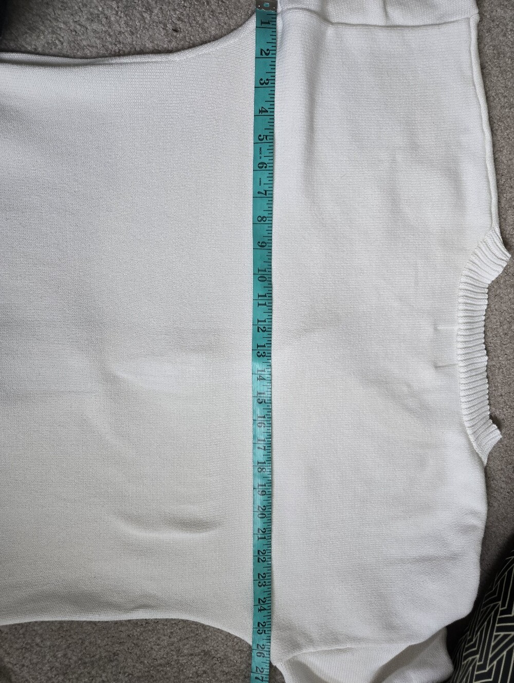 Sabo Australia White Knit Short Sleeve Button-Front Sweater Cardigan. Large - Picture 11 of 13
